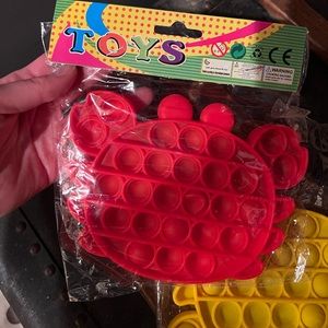 Pop its - three types